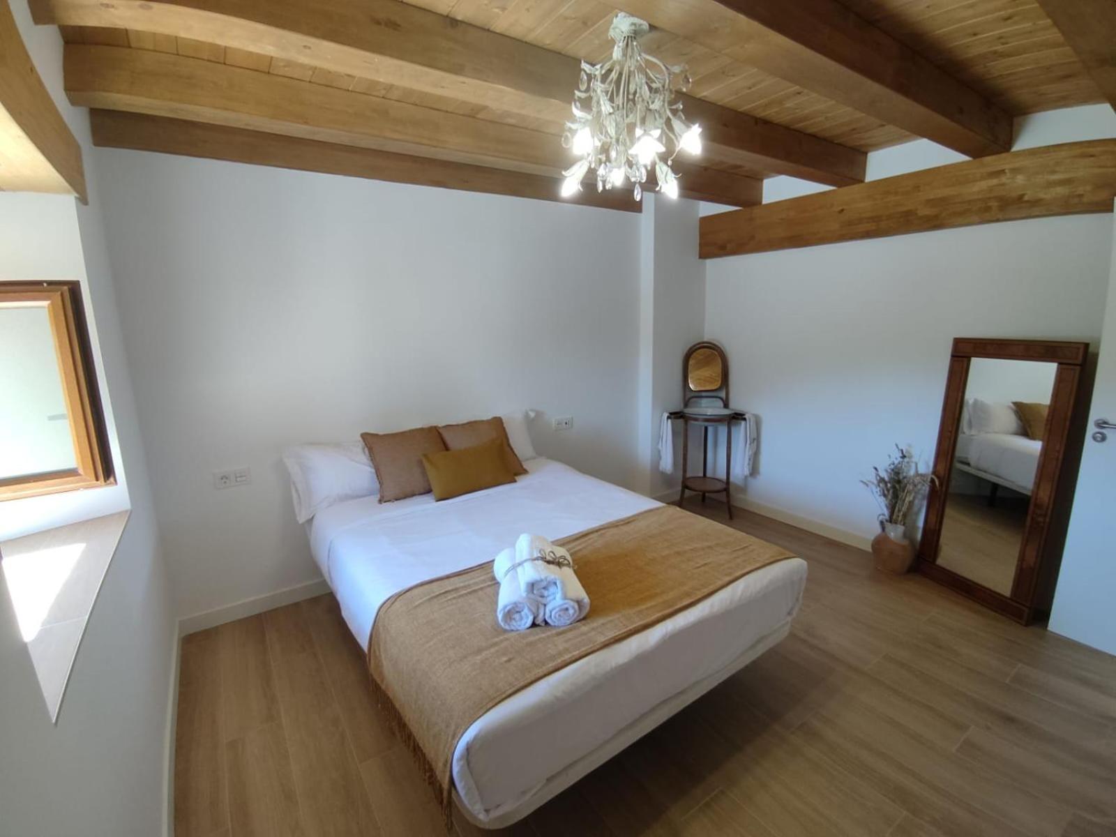 Casa Rural El Pinche Quincoces de Yuso Екстер'єр фото
